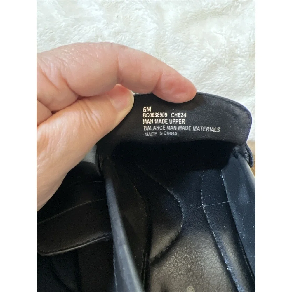 B.O.C. By BORN BOC Cade Lug Sole Penny Loafer Slip On Sz 6 M, Black